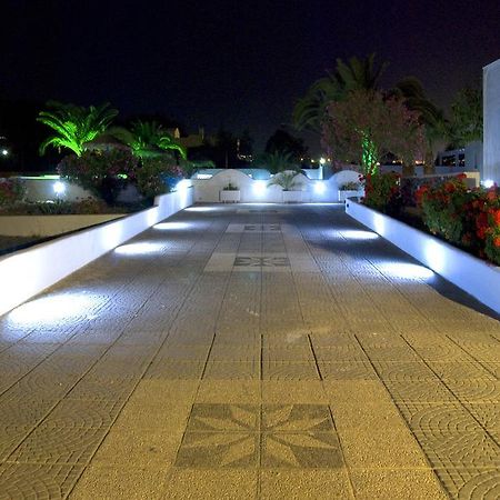 Kamári Alafouzos Studios & Apartments מראה חיצוני תמונה