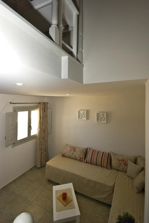 Kamári Alafouzos Studios & Apartments חדר תמונה